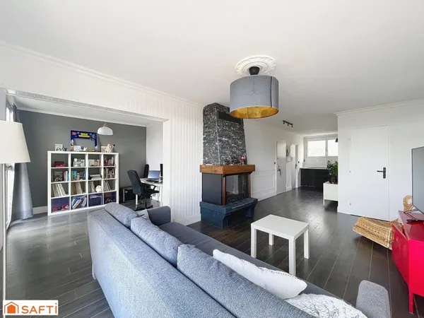 T4 BAIGNE DE LUMIERE BALCON CAVE PARKING