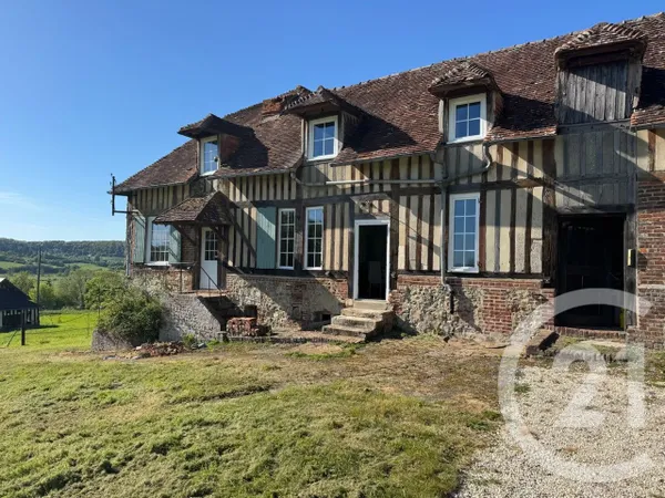 Maison 7 pièces 180 m²