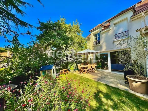 Maison 7 pièces 135 m²