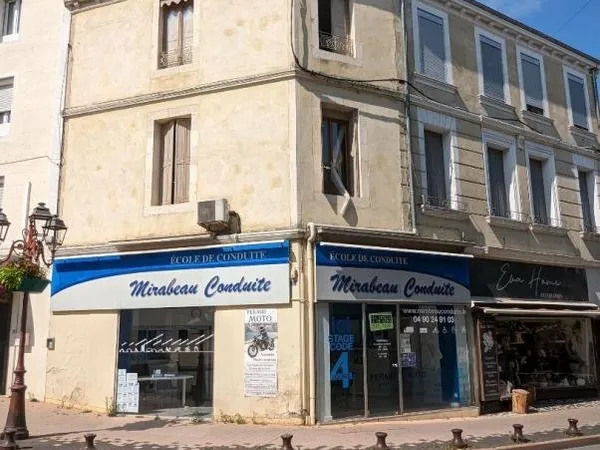 Immeuble Chateaurenard 6 pièce(s) 170 m2