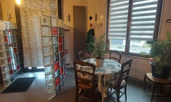 Chambre d'hôtes 7 pièces 152 m²