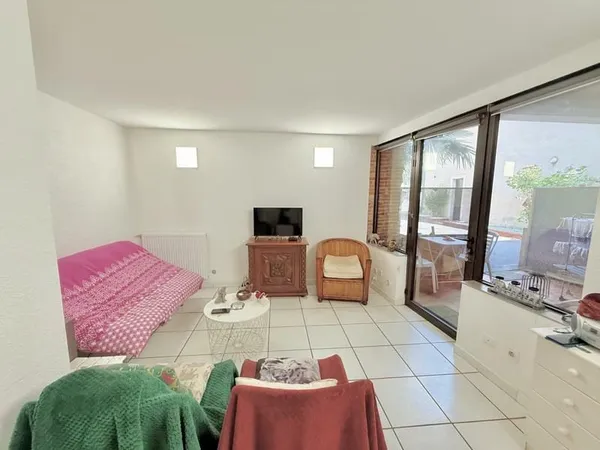 APPARTEMENT T2 TERRASSE ET PLACE DE PARKING MONTAUBAN CENTRE