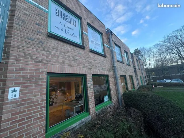 Bureaux Rénovés 243 m² - Calme & Accessibilité - Lognes