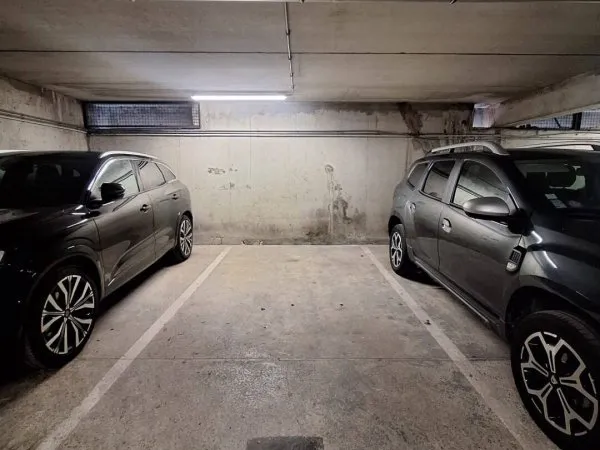 Parking 10 m²