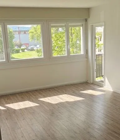 Appartement F4 lumineux 77m² avec cave
