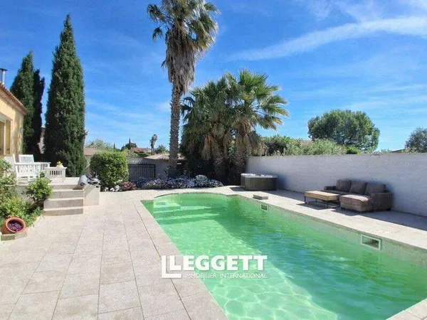 Maison de plain-pied 5 pièces 170 m²