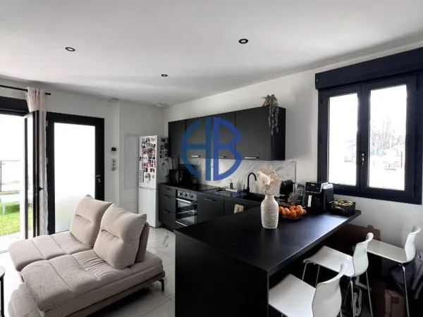 Appartement Colombier Saugnieu 3 pièce(s) 45.50 m2