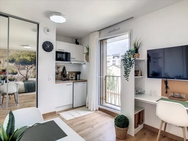 Studio 1 pièce 20 m²