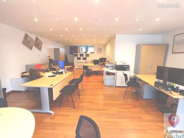 Local 73 m² Boulogne-sur-Mer