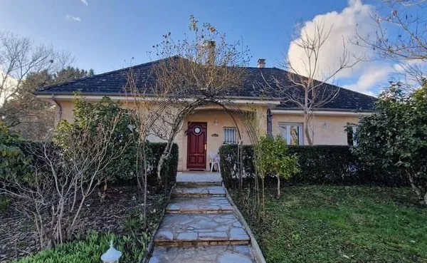 Maison 5 pièces 150 m²