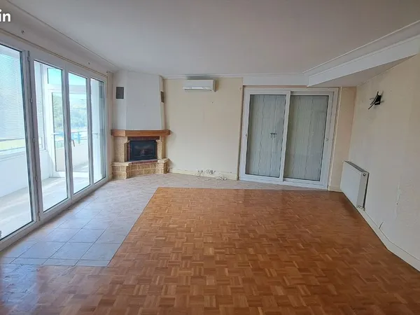 Sarcelles village A louer grand f4 de 82 m²