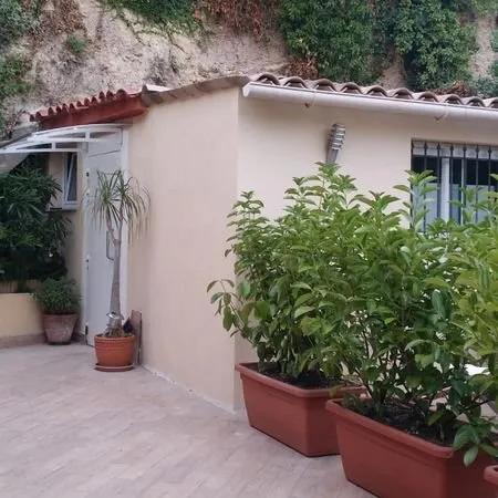 Location studio meublé