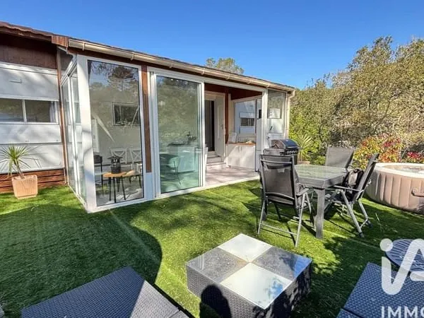 Terrain 274 m²