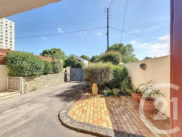 Maison 3 pièces 98 m²