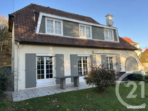 Pavillon 5 pièces 151 m²