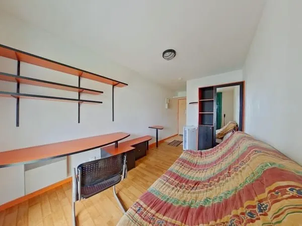 STUDIO MEUBLE - RESIDENCE ETUDIANTE