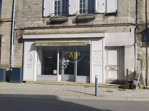 LOCATION - Local commercial