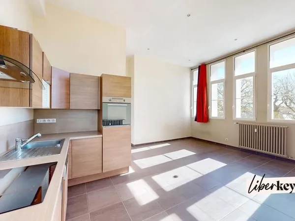 AURAY - Centre-Ville - Appartement T2 - Vue rivière d'Auray - 52 m2