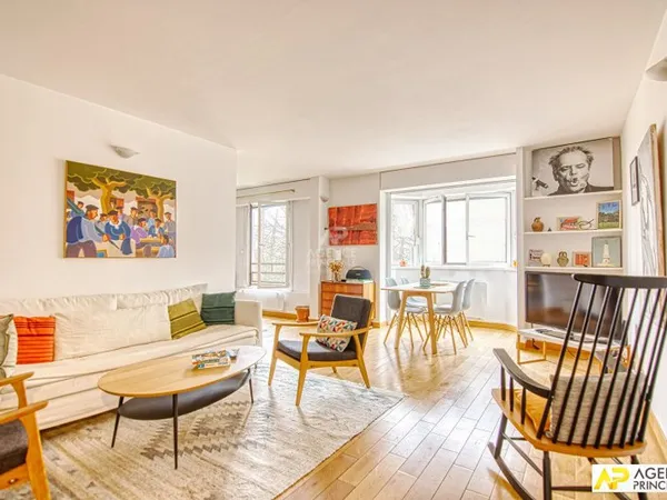 Versailles Montreuil Glatigny - Appartement 4 pièces 93 m² environ situé au 2eme étage avec ascenseu