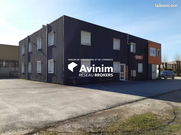Bureaux 600 m² Arbin