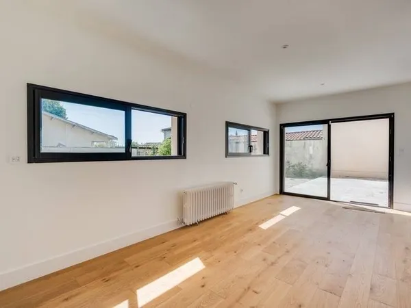 Maison 7 pièces 180 m²