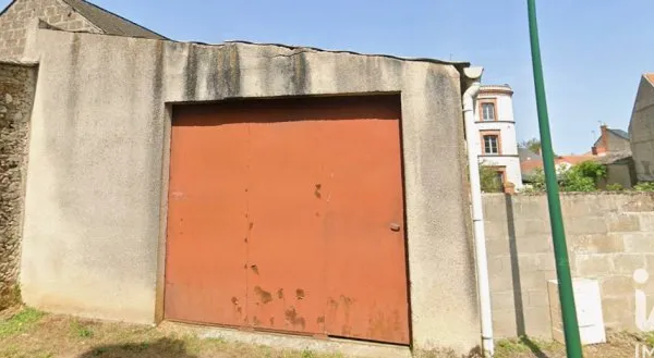 Parking 87 m²