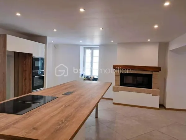 Maison 11 pièces 180 m²