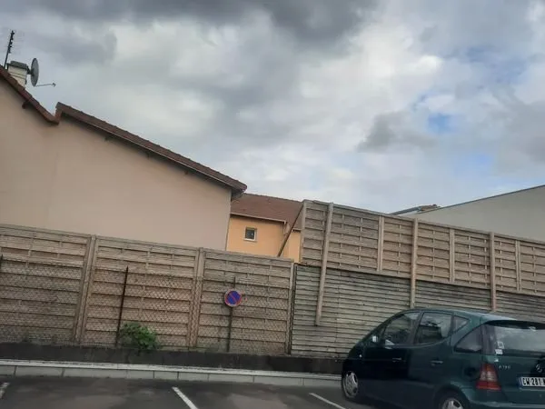 Location parking dans résidence sécurisée