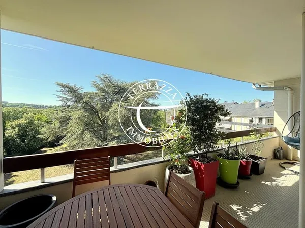 Appartement Duplex 8 pièces - Louveciennes (78430)