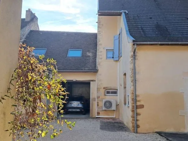 Maison 8 pièces 156 m²