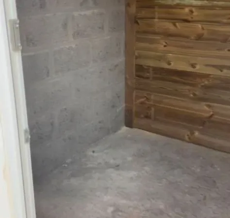 Cave sécurisée en plein centre de Saint-Nazaire - idéale stockage ou petit atelier
