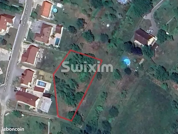 Terrain 2104 m² Champvans