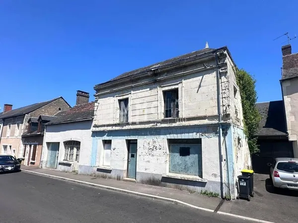 Batiment centre bourg à restaurer