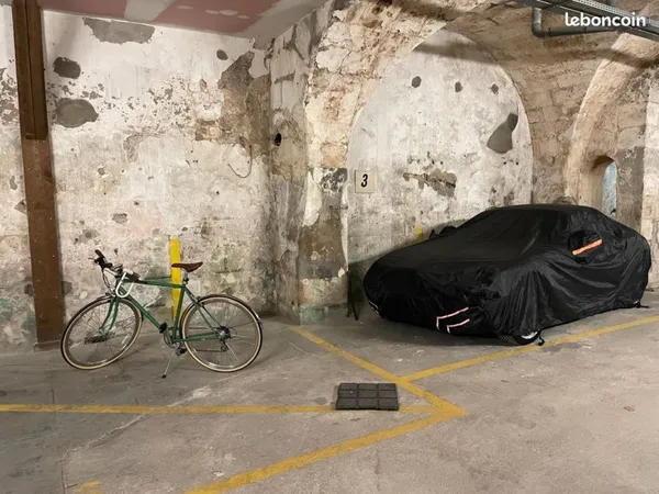 2 places de parking dans Bordeaux centre