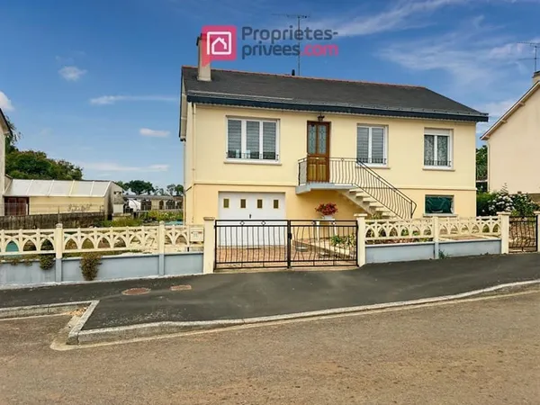 Maison Saint Julien De Vouvantes 5 pièce(s) 72 m2