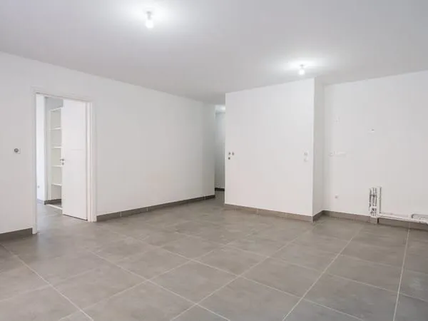 Bureau et espace de travail Vente Grabels 3p 67m² 293000€