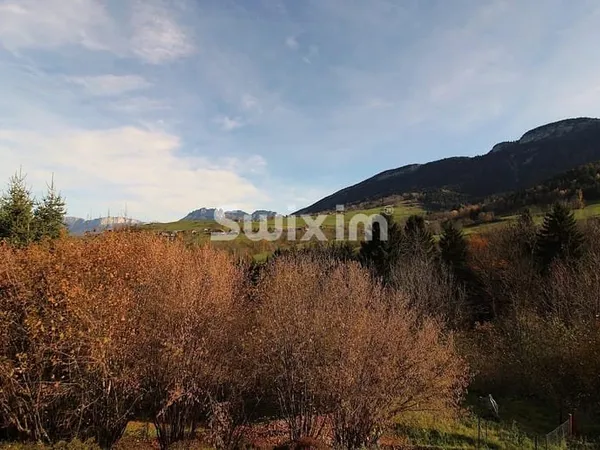 Maison avec appartement indépendant et vue sur les montagnes