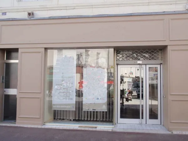 Local 60 m²