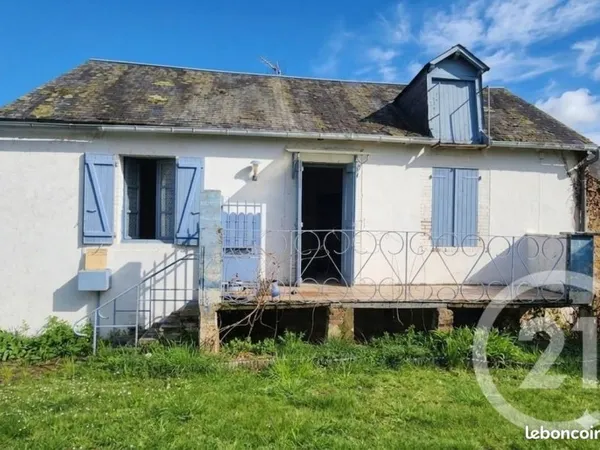 Château 2 pièces 44 m²