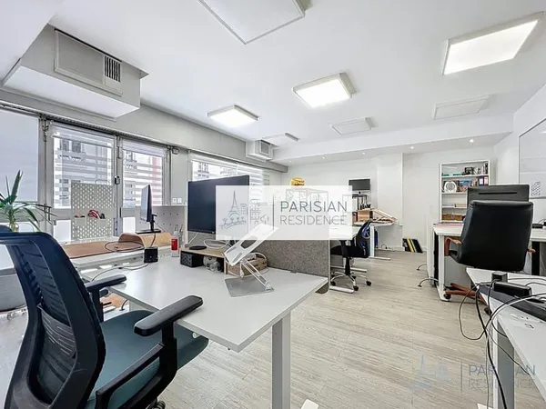 Local commercial 66 m²