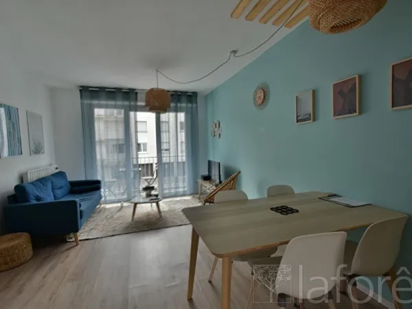 Chambre de service 1 pièce 10 m²