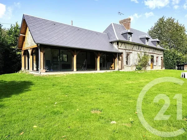 Maison 6 pièces 166 m²