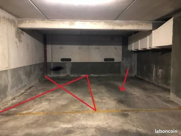Grande place de parking