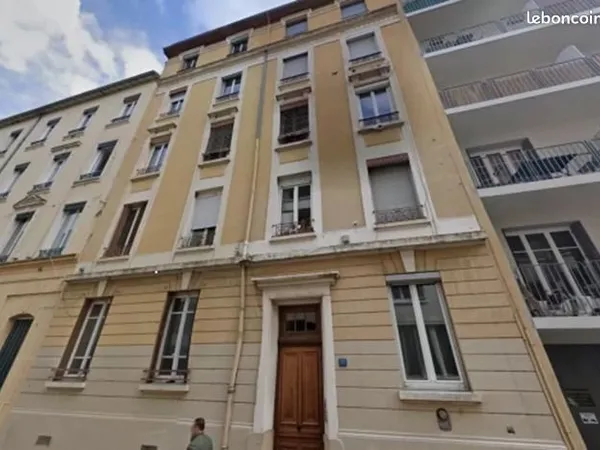 Appartement t4 - opportunite rare rue d'inkerman