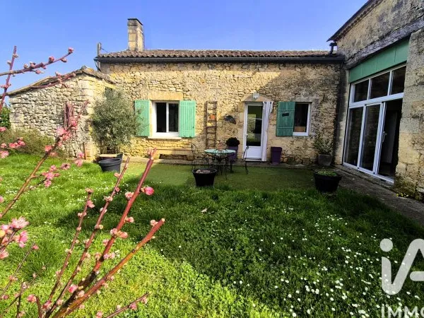 Maison 8 pièces 282 m²