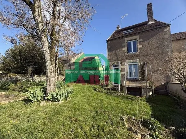 58, Exclusivité Agence - Maison de Campagne hab de suite sur 1354m2 de terrain clos.