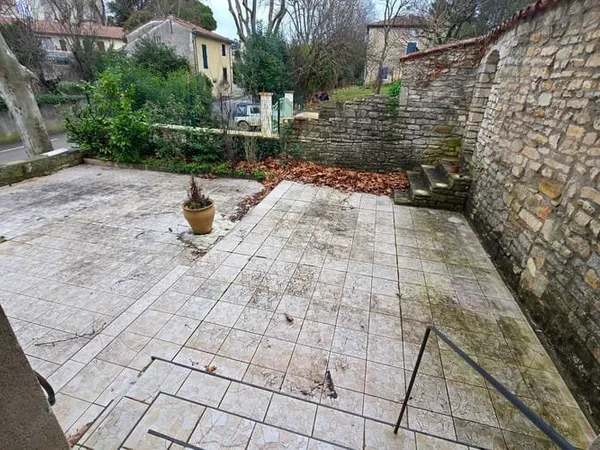 Maison 8 pièces 264 m²