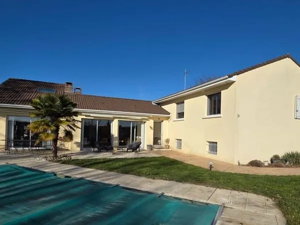 Maison 5 pièces 171 m²