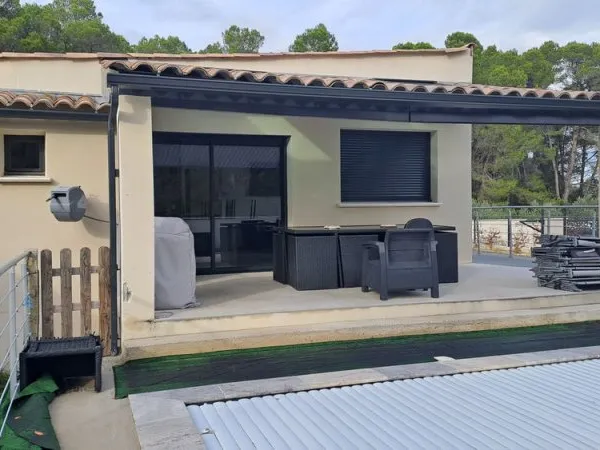 Villa 4 chambres Secteur Sainte Cécile les Vignes