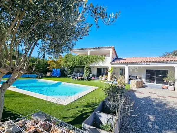 MONTFORT SUR ARGENS À seulement 8 km de Cotignac, découvrez ce